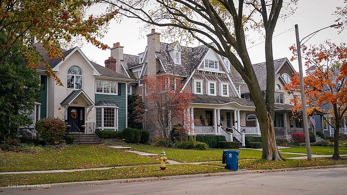 Hinsdale, IL 27 - www.scout911.com