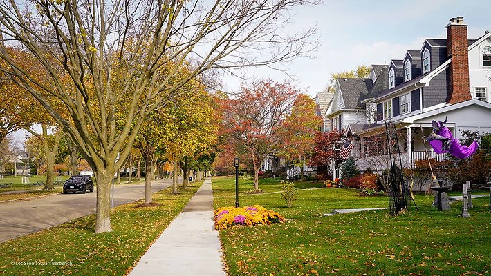 Hinsdale, IL 36 - www.scout911.com