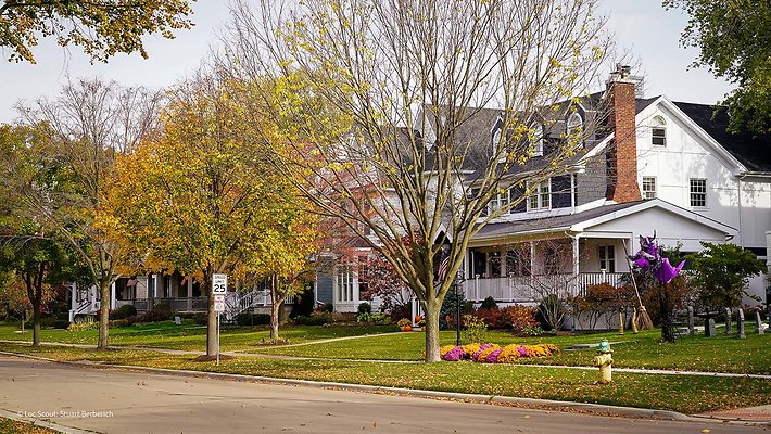 Hinsdale, IL 34 - www.scout911.com