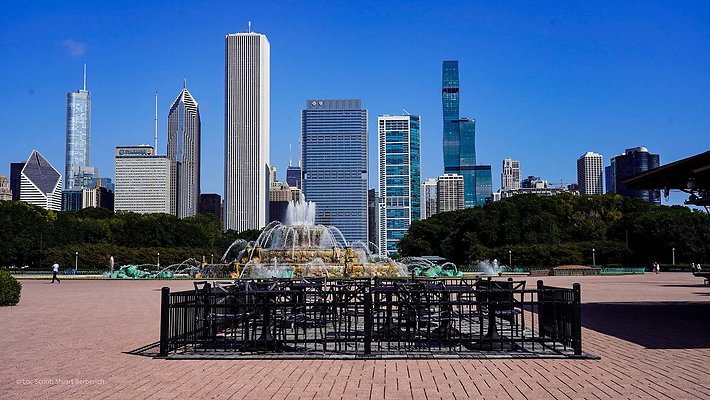 Buckingham Fountain 2 - www.scout911.com