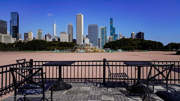 Buckingham Fountain 4 - www.scout911.com