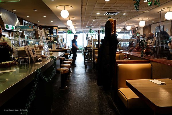 Lou Mitchell&apos;s 44 - www.scout911.com