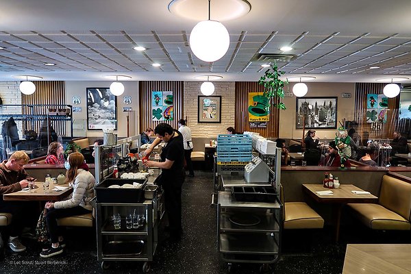 Lou Mitchell&apos;s 46 - www.scout911.com