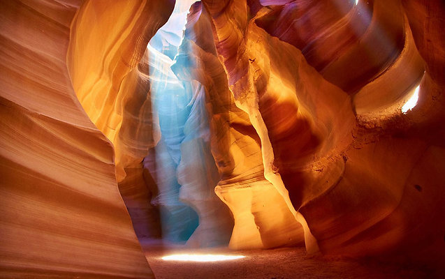 antelopeCanyon 01