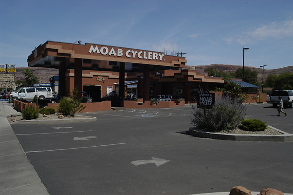 Moab Downtown 002