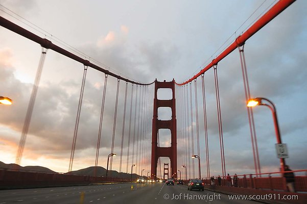 golden gate bridge roadway