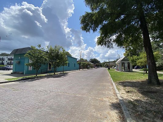 bayou road
