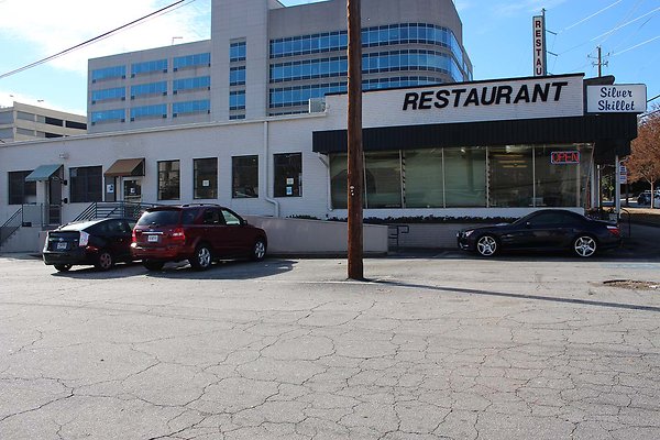 bars and diners 12.14 373 - www.scout911.com