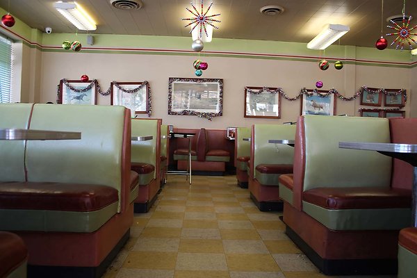 bars and diners 12.14 410 - www.scout911.com