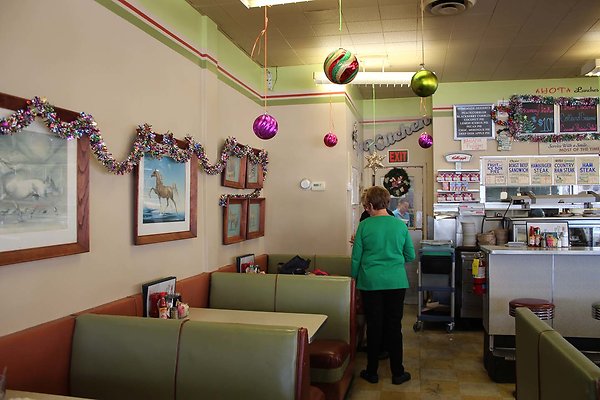 bars and diners 12.14 402 - www.scout911.com