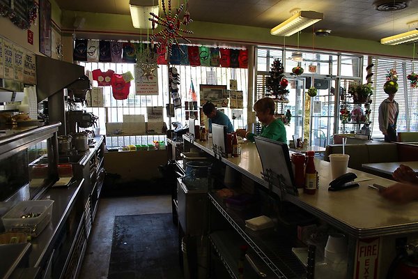 bars and diners 12.14 434 - www.scout911.com