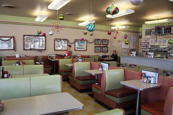 bars and diners 12.14 409 - www.scout911.com
