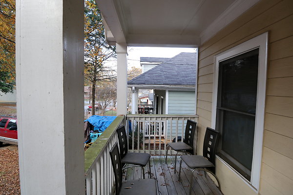 Suburbia - West End
