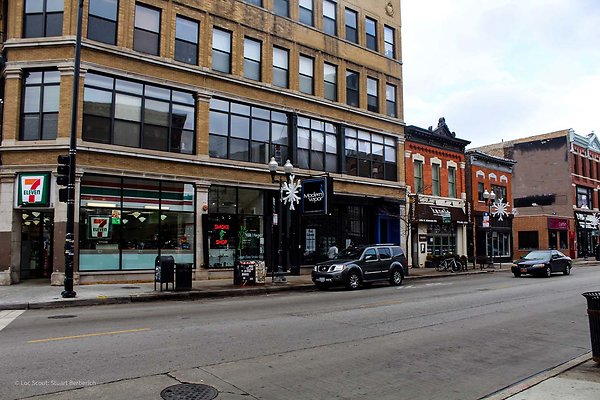 Wicker Park 40 - www.scout911.com