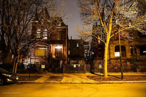 Wicker Park 117 - www.scout911.com