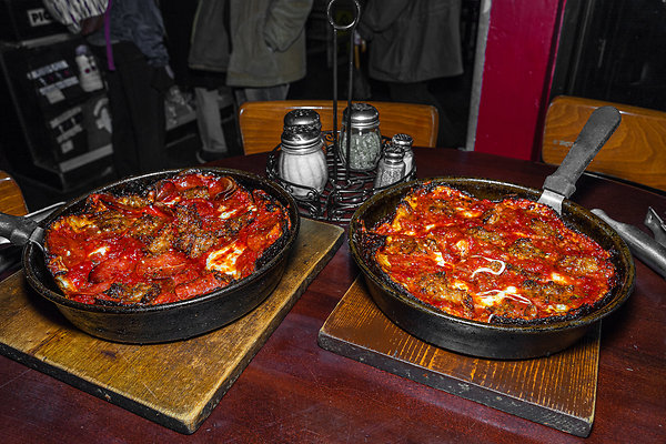 pequods pizza