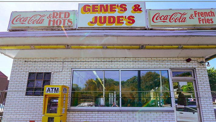 Gene and Jude&apos;s 9