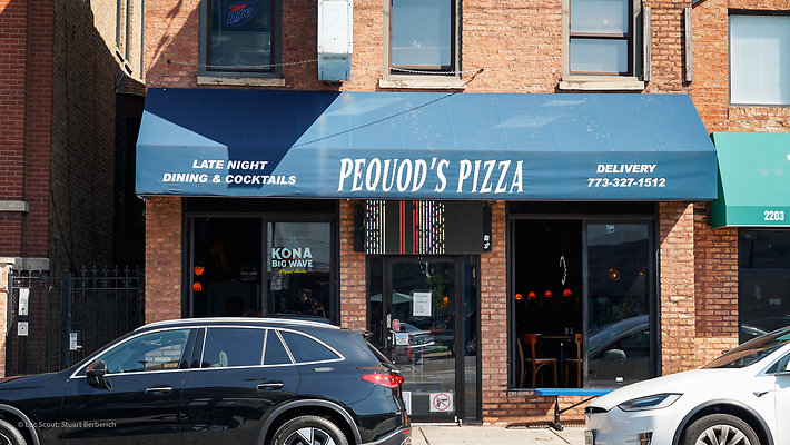 Pequod&apos;s Pizza 32