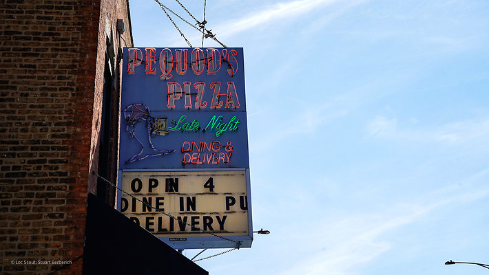 Pequod&apos;s Pizza 25