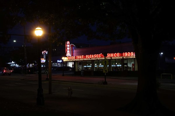 Majestic cafe
