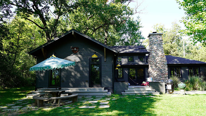 Hillhouse 21