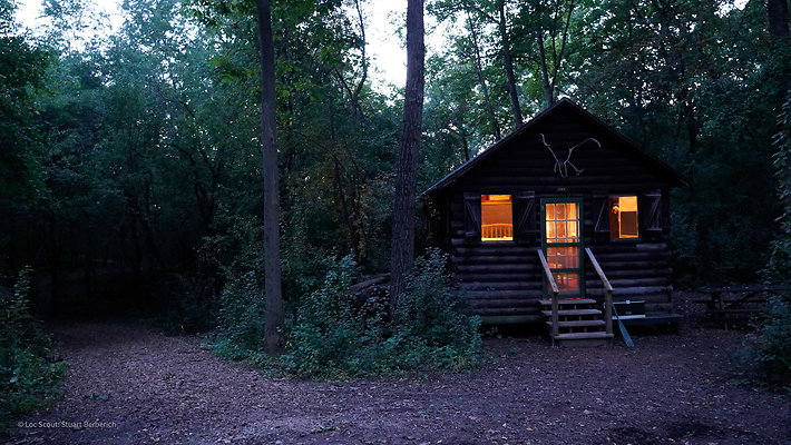 Oak Cabin 11