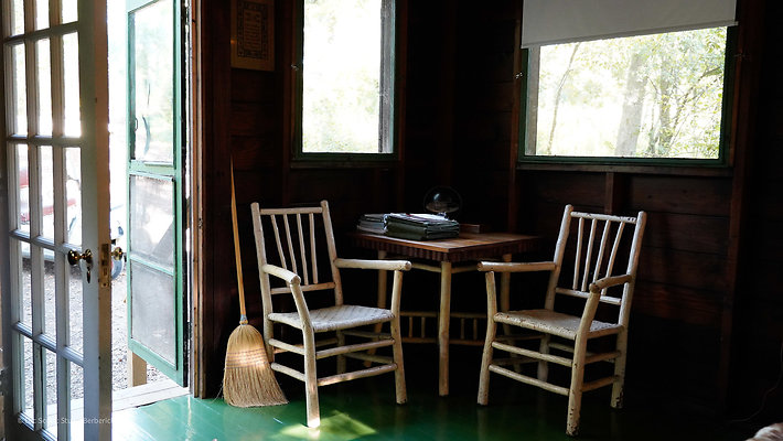 Oak Cabin 7