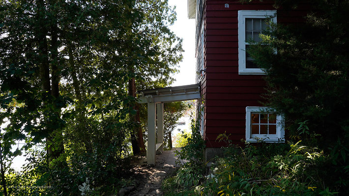 Lakeview Cabin 8