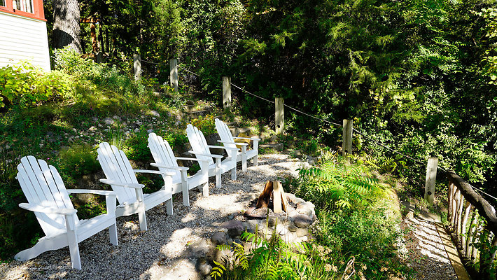 Lakeview Cabin 24