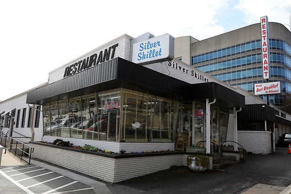 The Silver Skillet 0003