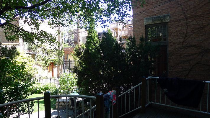 1516 W Jackson 12