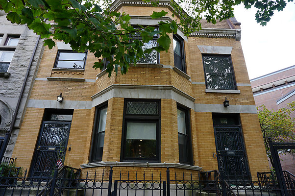 2031-33 W Washington 9