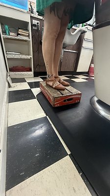 Crestview Barber Shop