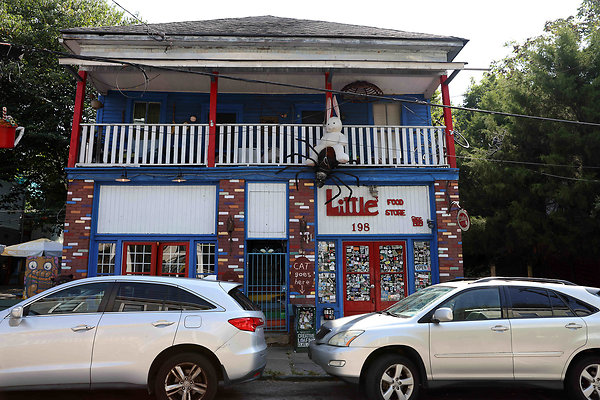 Little&apos;s restauant