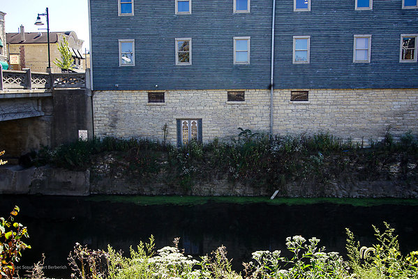 Lemont 52