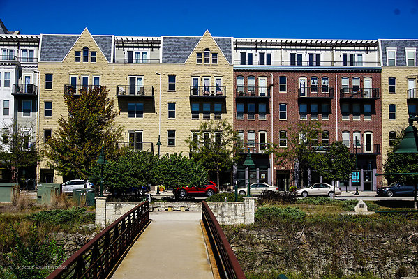 Lemont 34