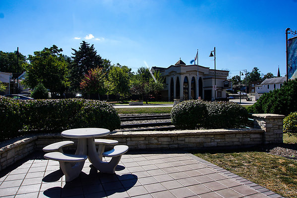 Lemont 19