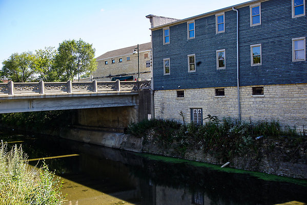 Lemont 51