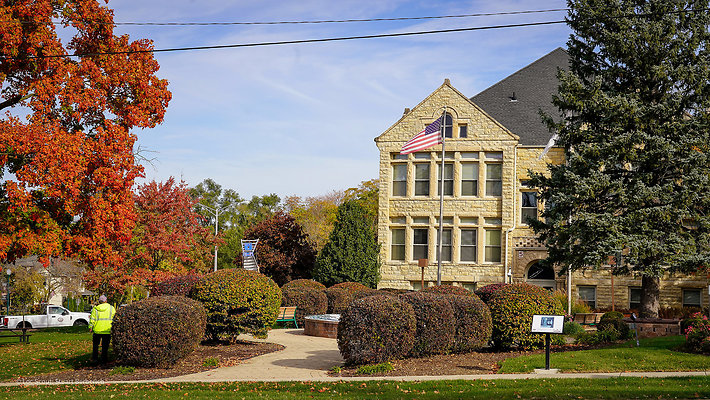 Lockport, IL 79