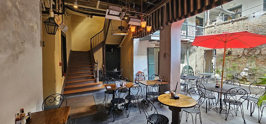 napoleon house