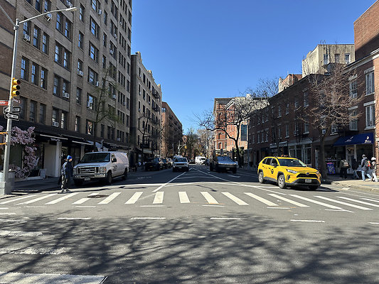 BLEECKER @ CHRISTOPHER