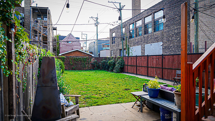 819 N Francisco Ave 19