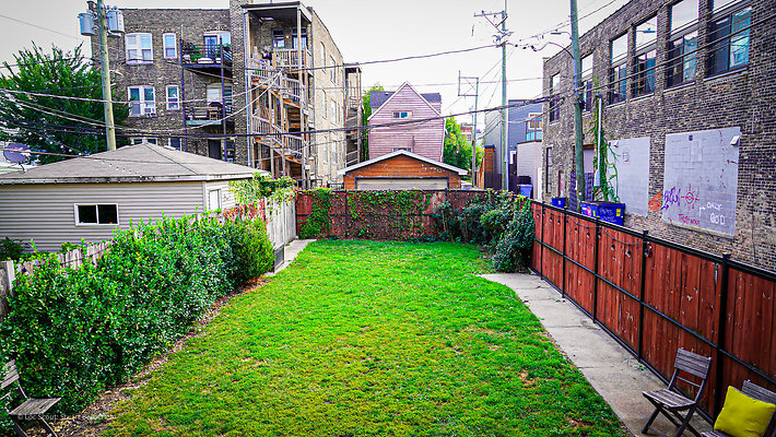 819 N Francisco Ave 12
