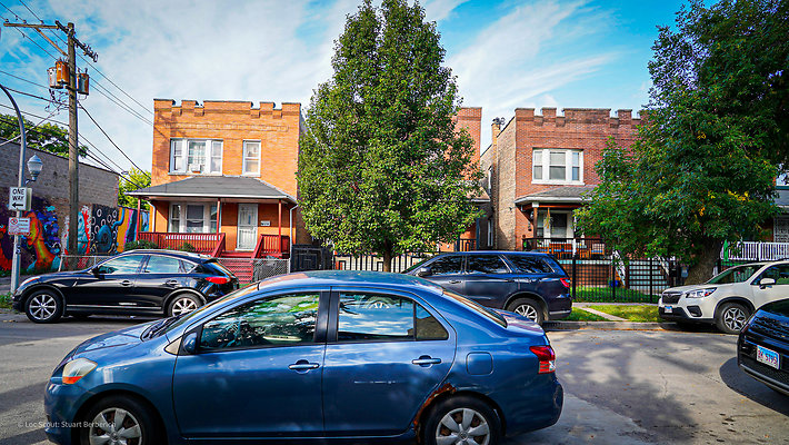 819 N Francisco Ave 27