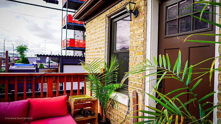 819 N Francisco Ave 15