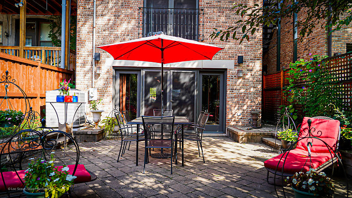 2045 W Evergreen 11