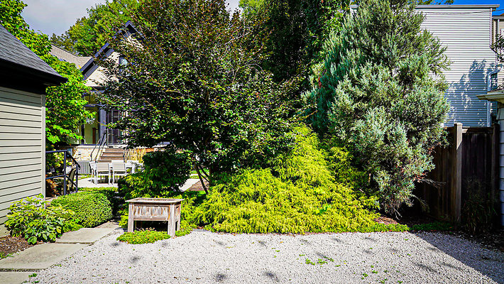 2121 W Watson 3