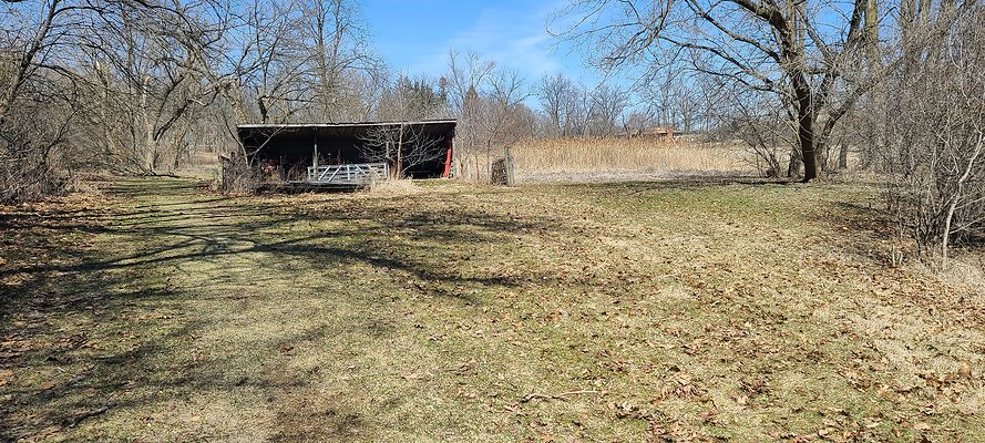 27125 N Williams Park Rd Wauconda, IL 54