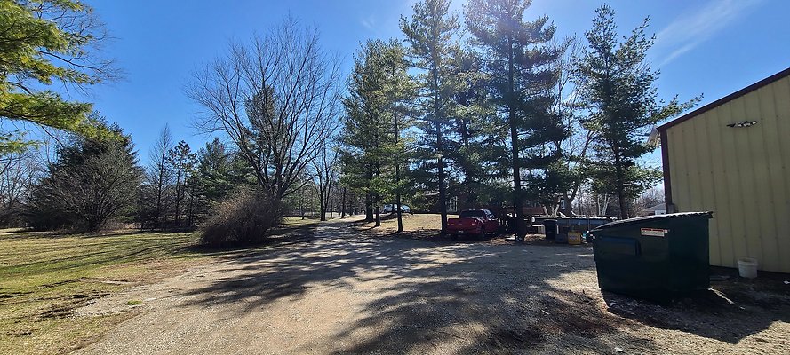 27204 N Williams Park Rd Wauconda, IL 52