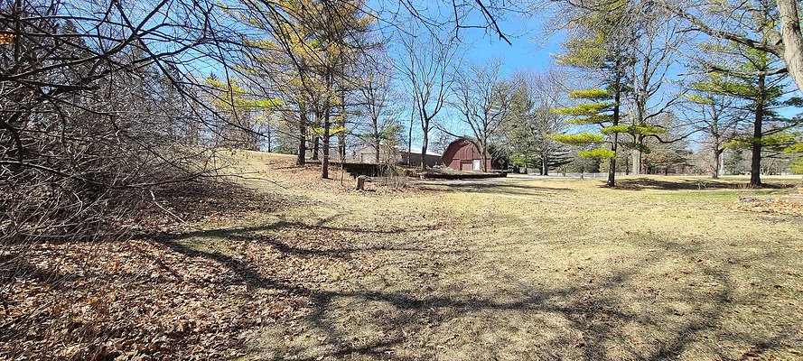 27125 N Williams Park Rd Wauconda, IL 42